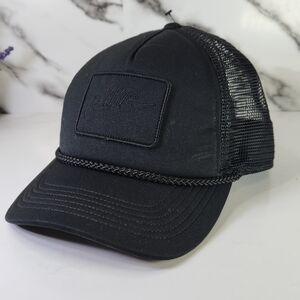 Nike Trucker Cap. Men’s Black Adjustable